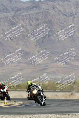 media/Apr-17-2025-Racers Edge (Thu) [[0a0c127f11]]/B Group/5-Session 3 (Turn 14)/